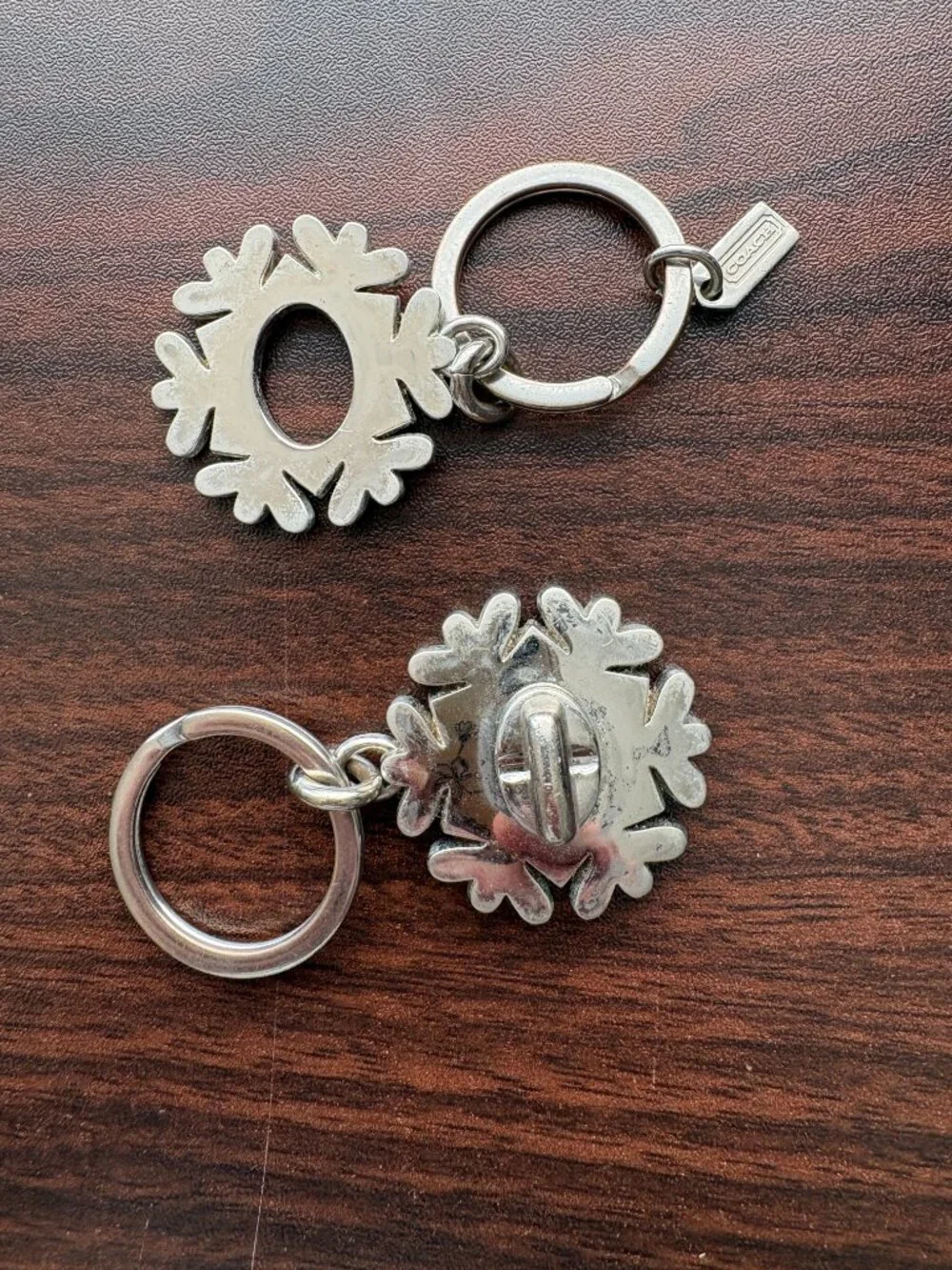 COACH Vintage Silver Crystal Snowflake Turnlock Detachable Valet Keychain Charm